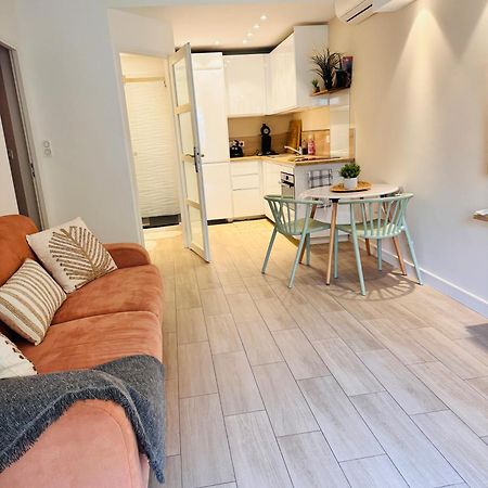 150m de la plage, appartement tout équipé Saint-Raphaël Extérieur photo