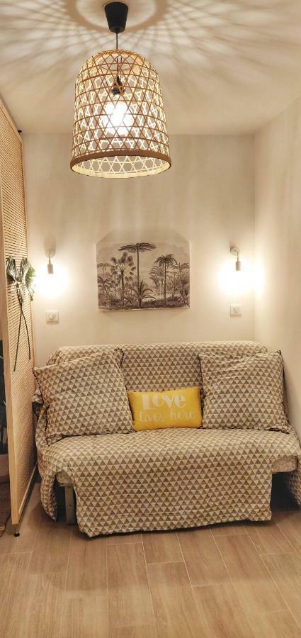 150m de la plage, appartement tout équipé Saint-Raphaël Extérieur photo